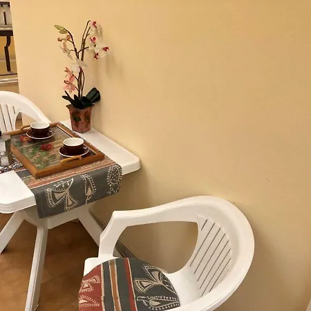 Apartment Sweet *